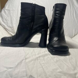 Womens ankle boots